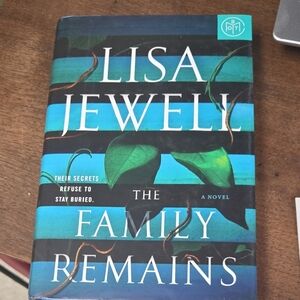 The Family Remains by Lisa Jewell Hardcover